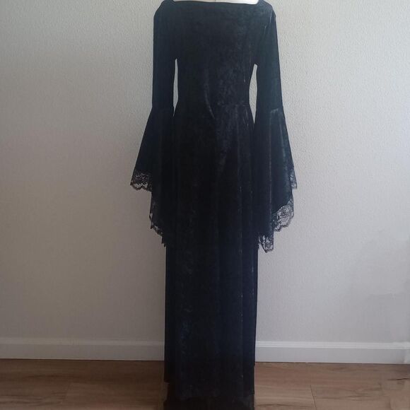 Vintage 90s Black Velvet Flared Goth Prom Dress - Picture 2 of 6